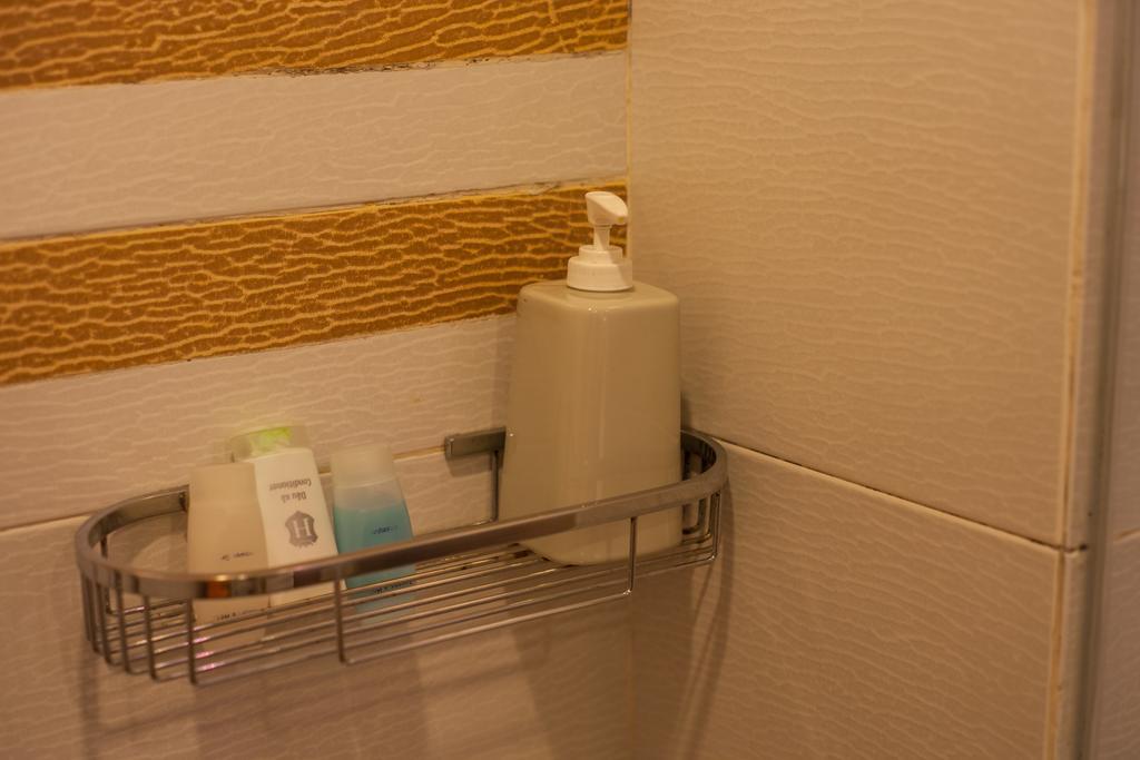 Iris Boutique Hotel 河内 外观 照片