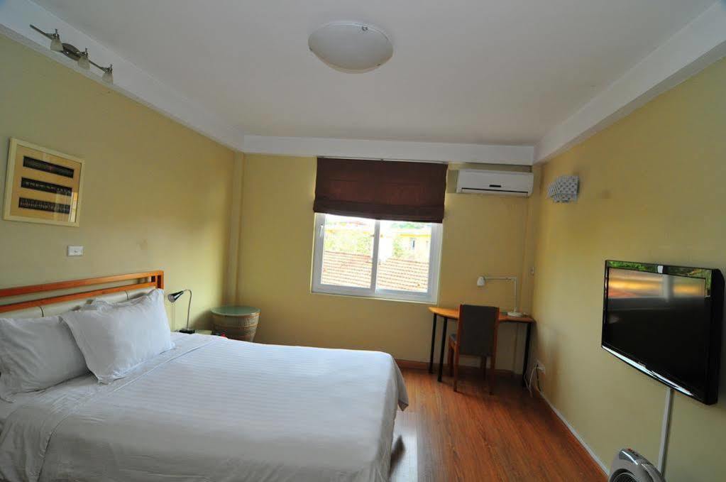 Iris Boutique Hotel 河内 外观 照片