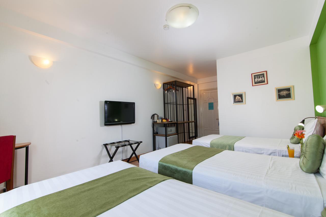 Iris Boutique Hotel 河内 外观 照片